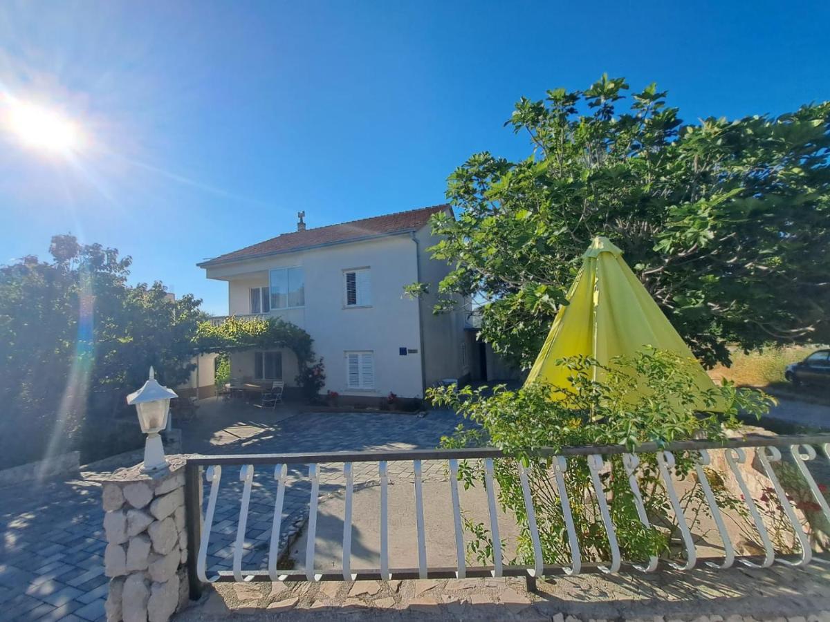 Holiday Room Macukin Brela Exterior foto