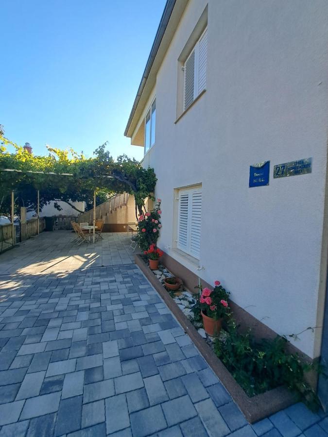 Holiday Room Macukin Brela Exterior foto