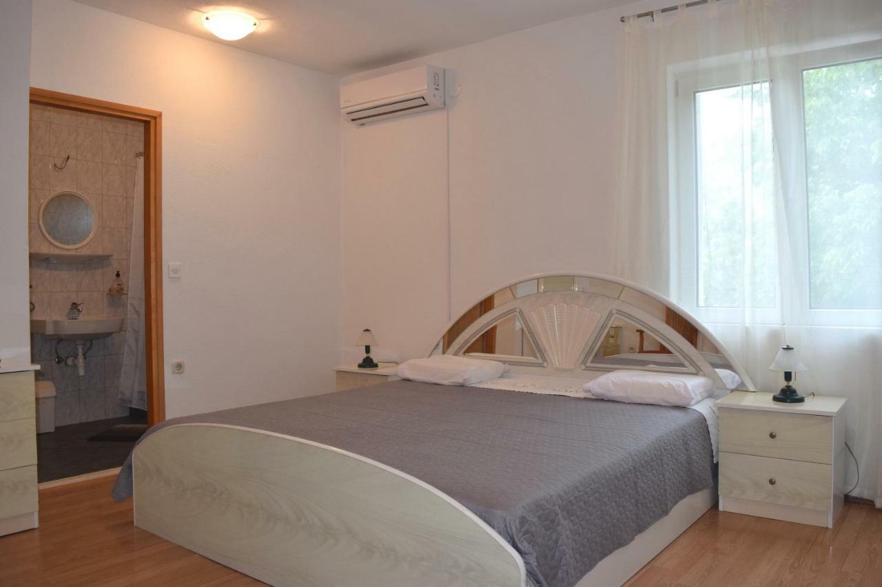 Holiday Room Macukin Brela Exterior foto